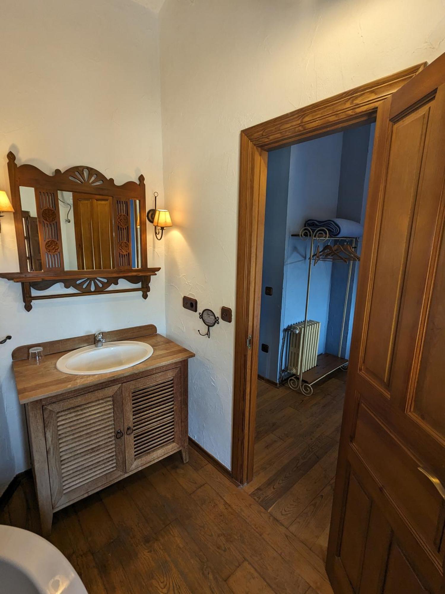 Las Casas De Isu Villaviciosa  Εξωτερικό φωτογραφία