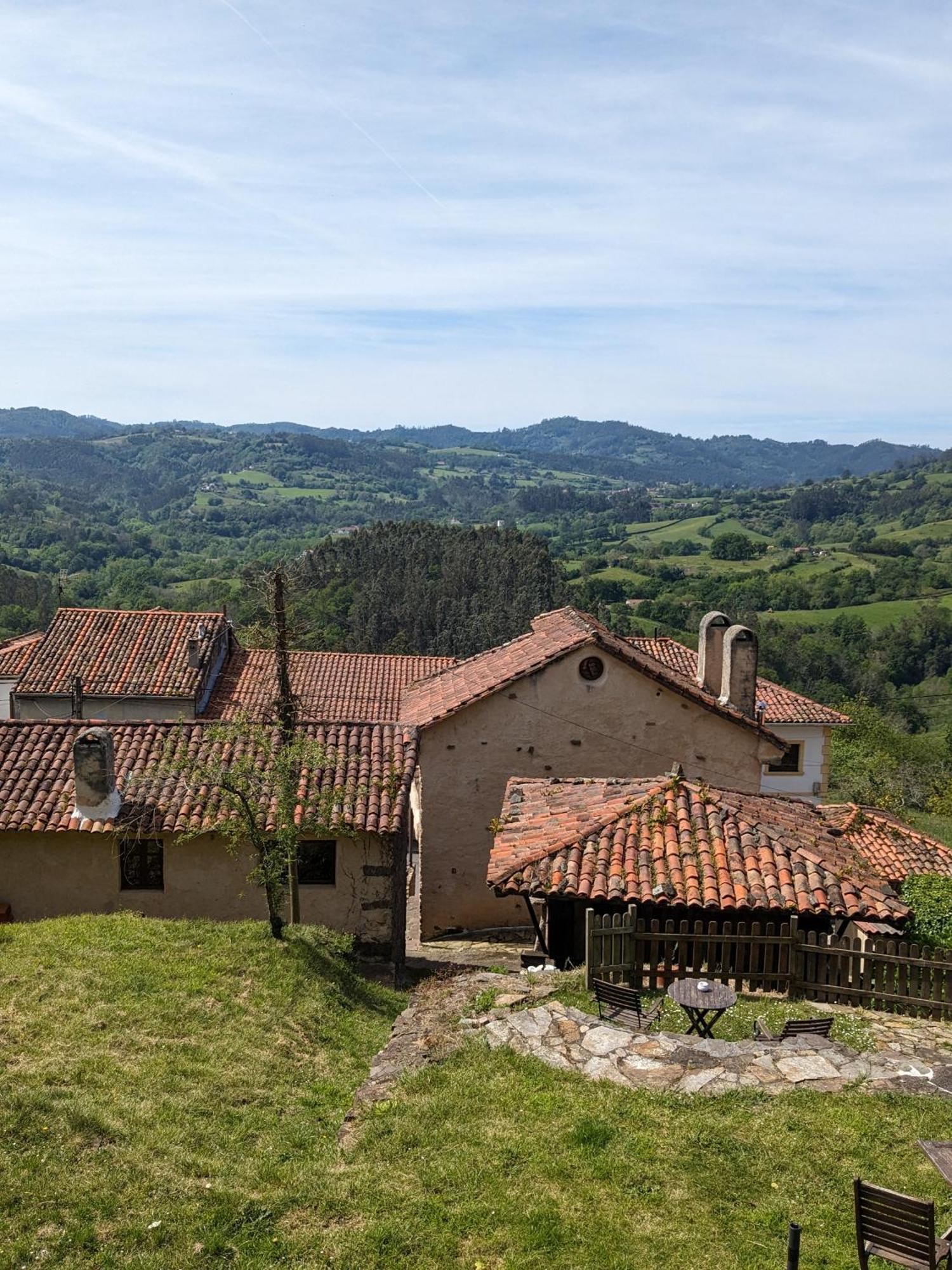 Las Casas De Isu Villaviciosa  Εξωτερικό φωτογραφία